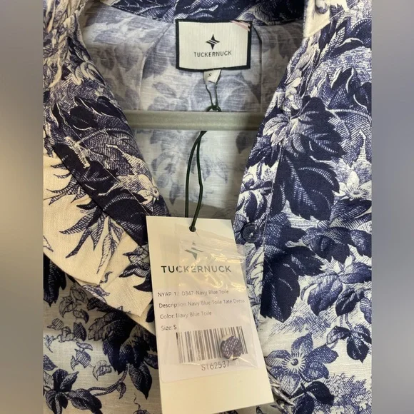 tuckernuck navy blue toile tate dress Tuckernuck Tate Dress Review